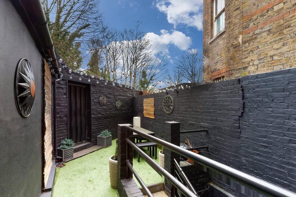 Lovely 2 Bedroom Apartment Near Highgate Station Londen Buitenkant foto